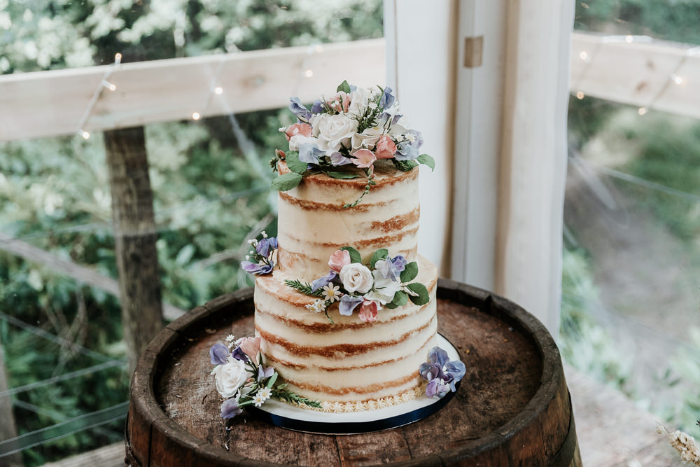 26 Truly Scrumptious Naked Wedding Cake Ideas