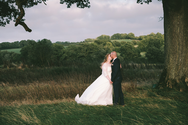 Pretty Light Pink Country House Wedding http://jonathanryderphotography.com/