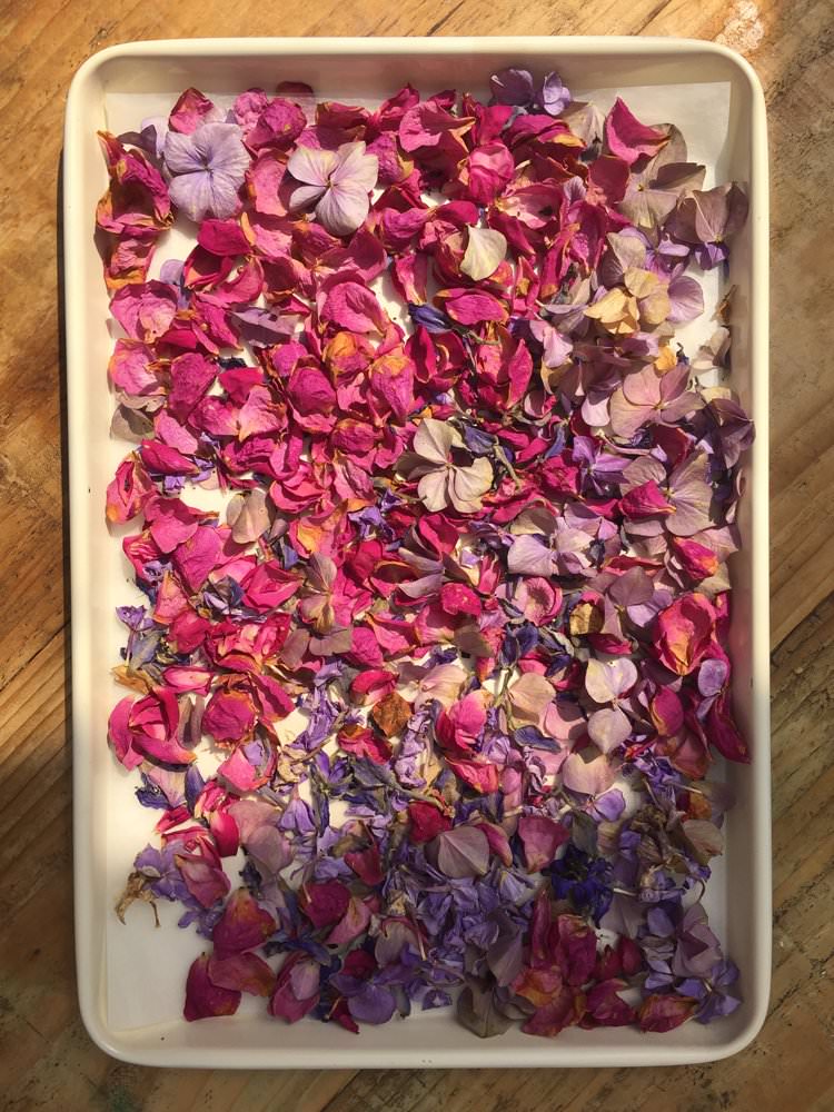 How to make dried flower confetti at home? – Berstuk Store