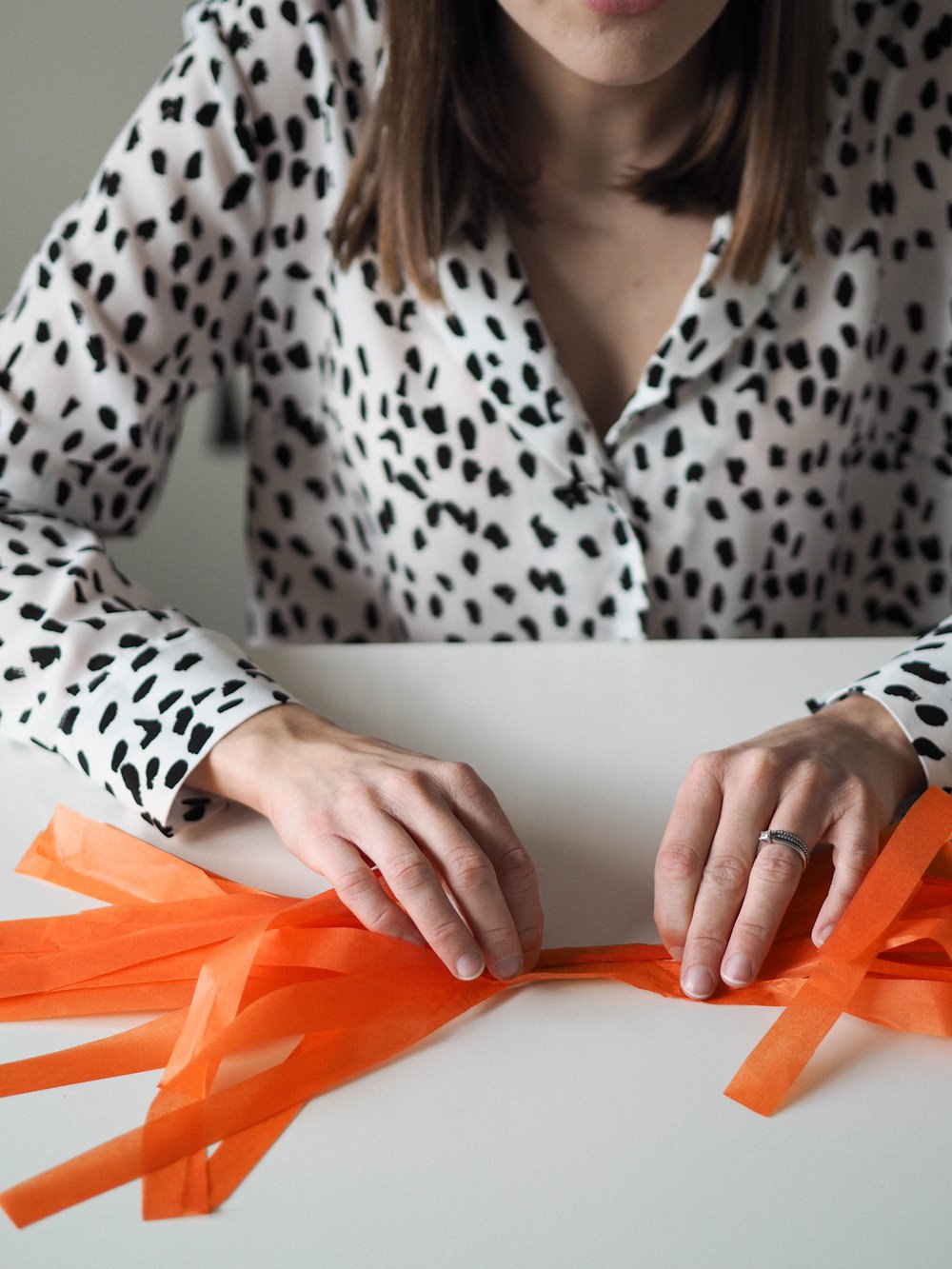 tissue ribbon garland